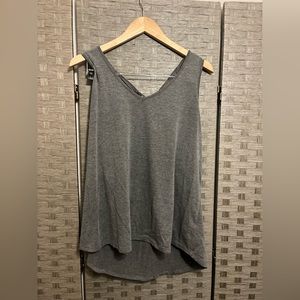 Woman’s Gray Maurice’s Tank Top W Ribbed Detailing On The Back Size XXL